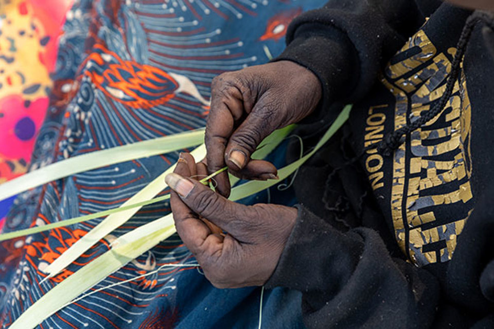 Janice Weaving Pandus Leaves