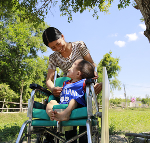 Caritas Australia Phuong With Mother